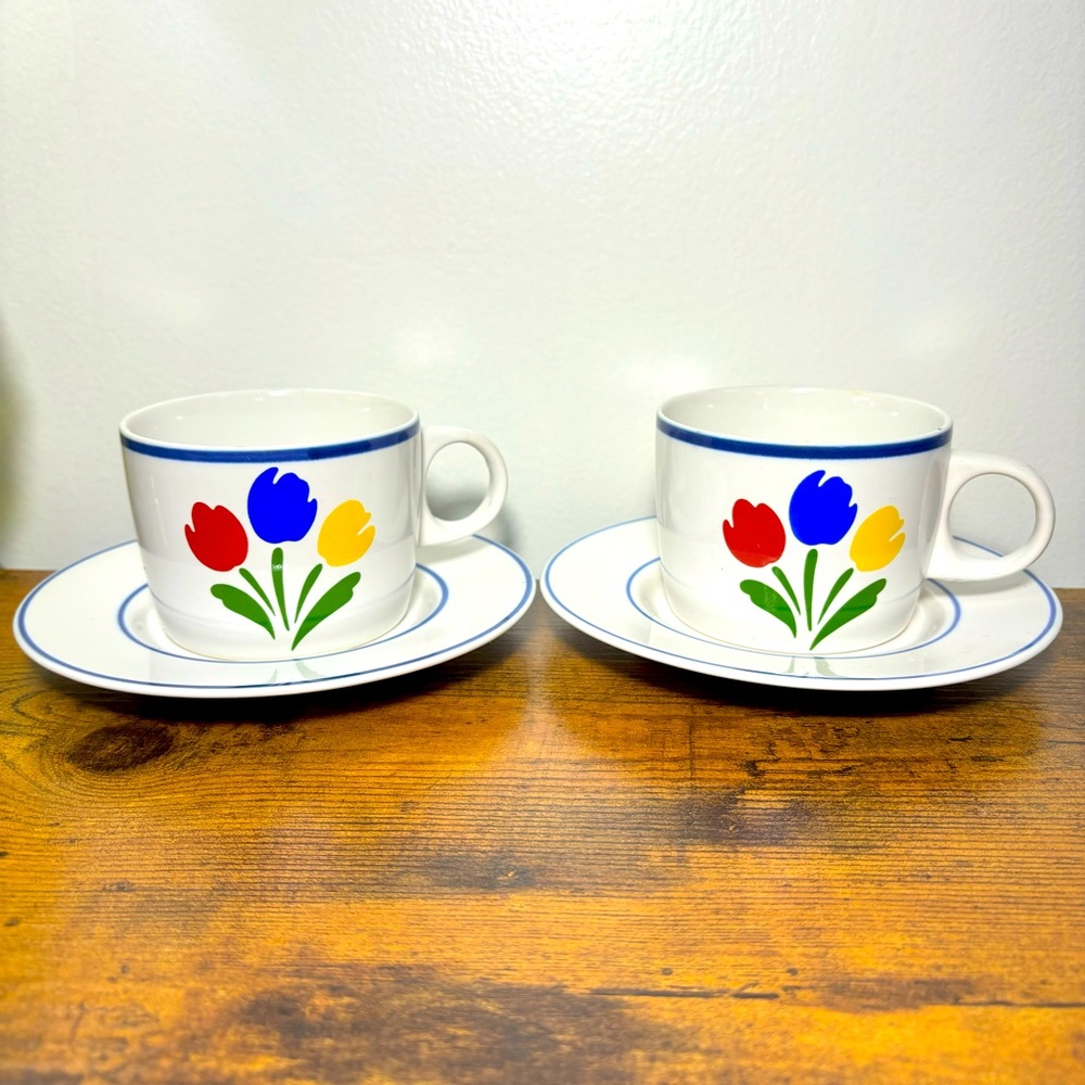 Vintage Tulip Tyme Pair Of Flower Coffee Cups & Saucers Primary Colors JMP 1985